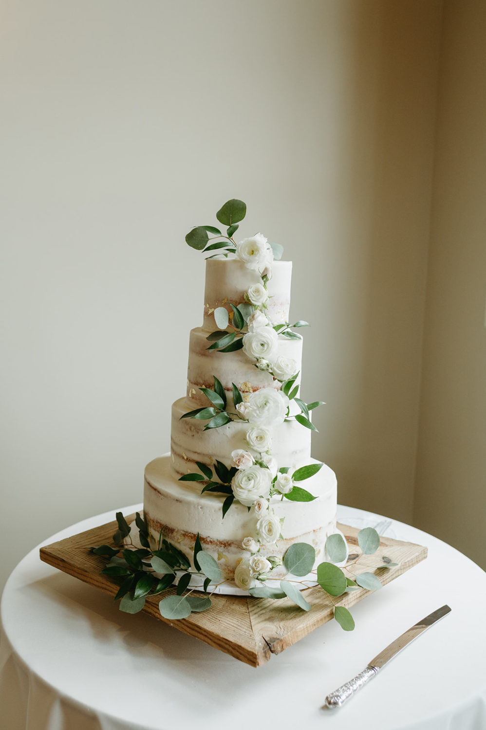 wedding cake rustic know your wedding style
