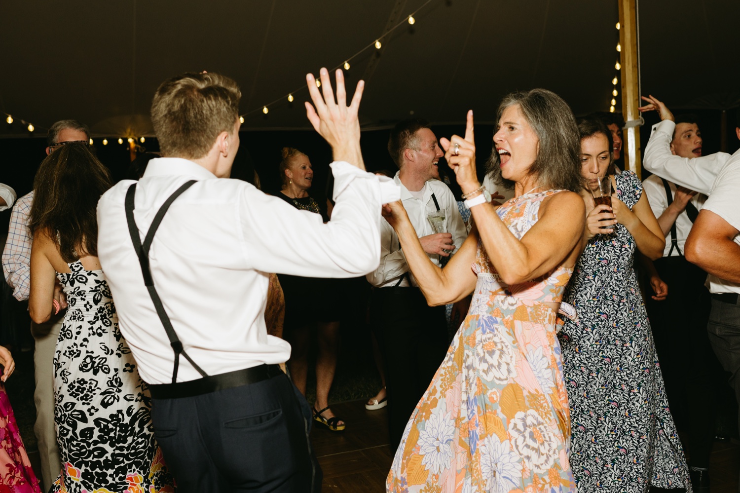 woodstock inn wedding reception guests dancing