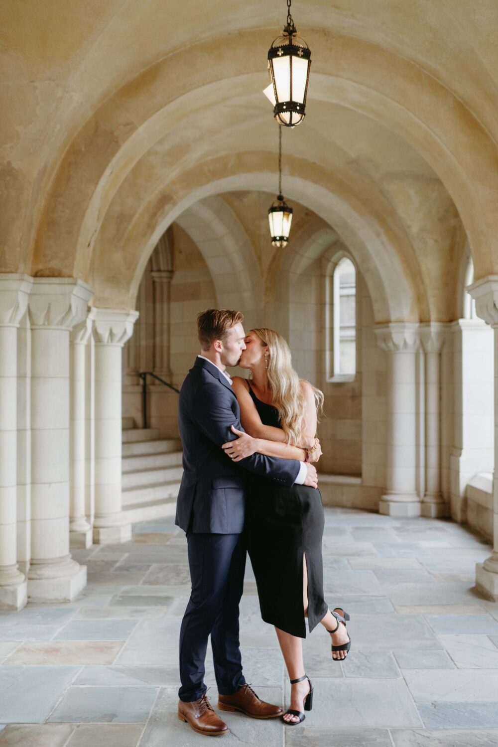 washington dc engagement portraits couple kissing and hugging 